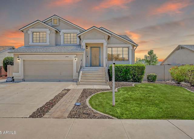 Property at 1903 E Jasper Dr, Chandler, AZ 85225, 5 beds, 3.5 baths