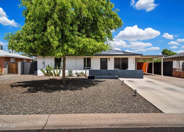 Property at 2427 N 20th Dr, Phoenix, AZ 85009, 4 beds, 2 baths