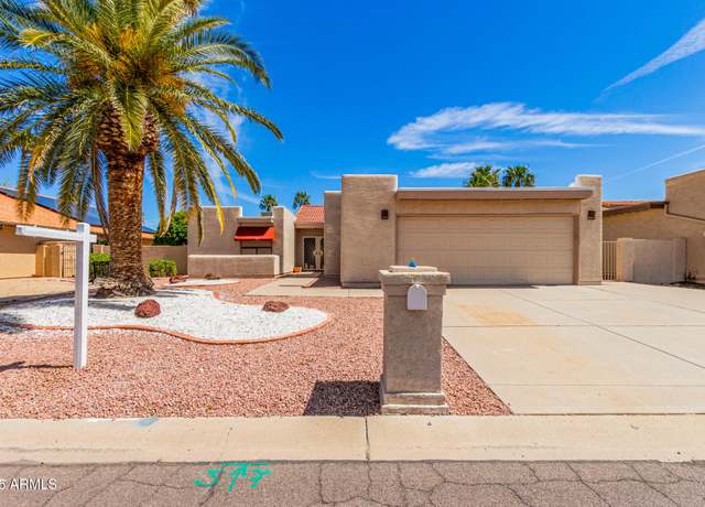 Property at 26401 S Lakewood Dr, Sun Lakes, AZ 85248, 2 beds, 2 baths