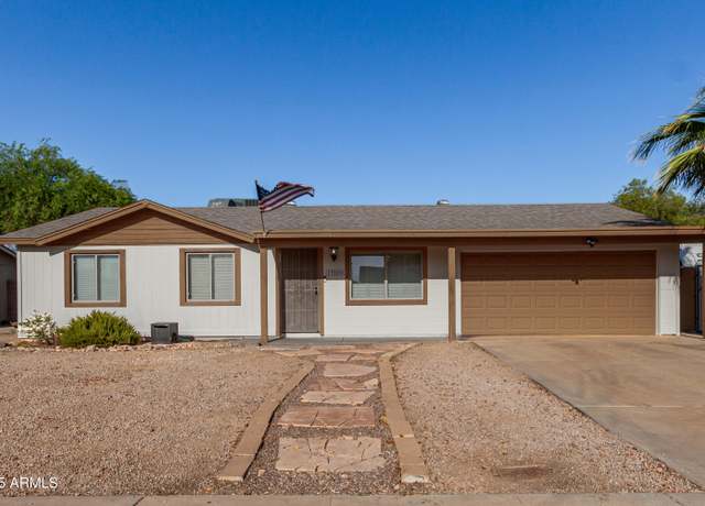 Property at 13209 N 42nd St, Phoenix, AZ 85032, 3 beds, 1 bath