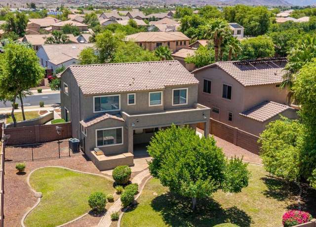 Property at 2116 W Fawn Dr, Phoenix, AZ 85041, 4 beds, 2.5 baths