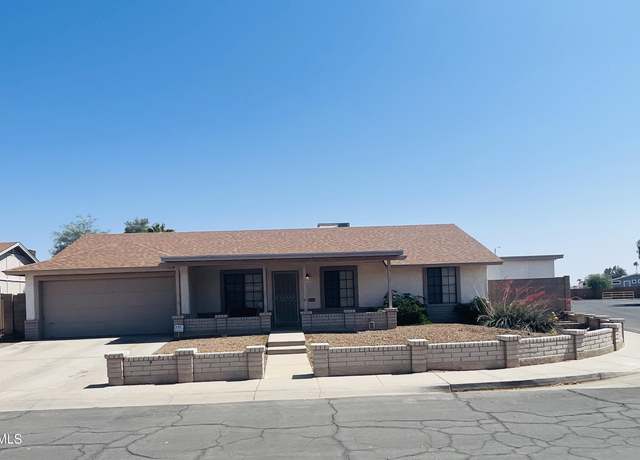 Property at 405 E Providence Dr, Casa Grande, AZ 85122, 3 beds, 2 baths
