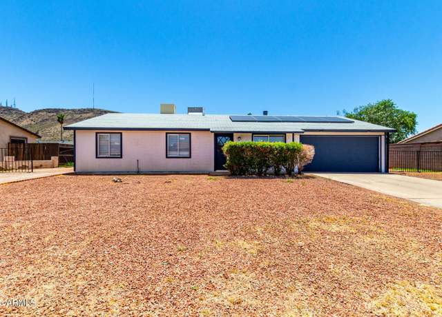 Property at 1733 W Surrey Ave, Phoenix, AZ 85029, 3 beds, 3 baths