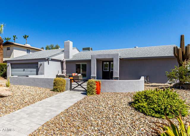 Property at 2330 E Sahuaro Dr, Phoenix, AZ 85028, 3 beds, 2 baths