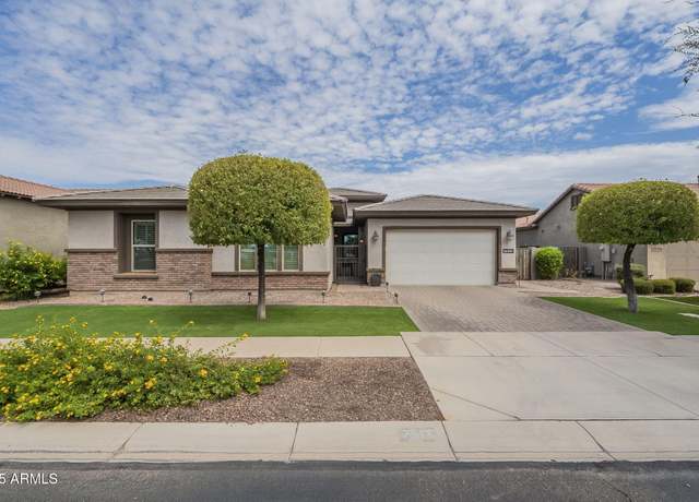 Property at 7512 E Peralta Ave, Mesa, AZ 85212, 4 beds, 4 baths