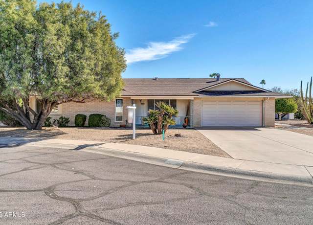 Property at 17807 N 126th Dr, Sun City West, AZ 85375, 2 beds, 1.75 baths