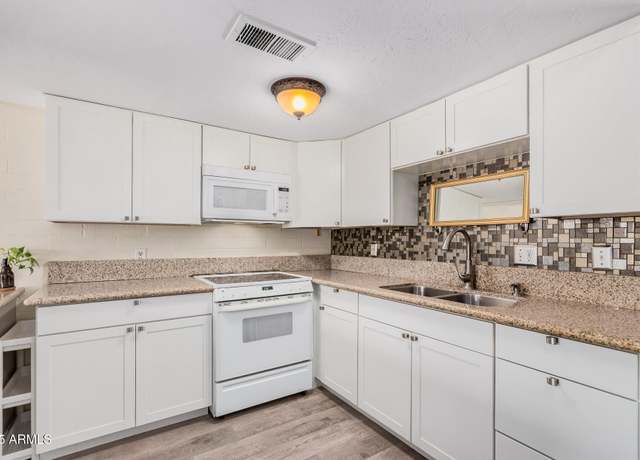 Property at 8210 E Garfield St Unit K23, Scottsdale, AZ 85257, 2 beds, 1.5 baths