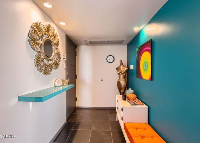 Property at 207 W Clarendon Ave Unit G18, Phoenix, AZ 85013, 2 beds, 2 baths