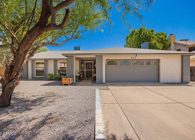 Property at 955 W Obispo Ave, Mesa, AZ 85210, 4 beds, 2 baths