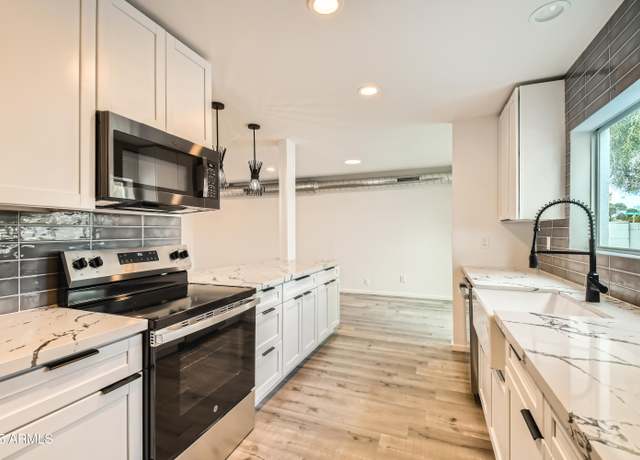 Property at 17030 E Calaveras Ave, Fountain Hills, AZ 85268, 2 beds, 2 baths