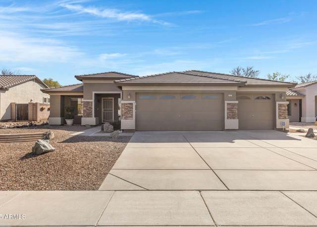 Property at 2561 E Toledo Ct, Gilbert, AZ 85295, 4 beds, 2 baths