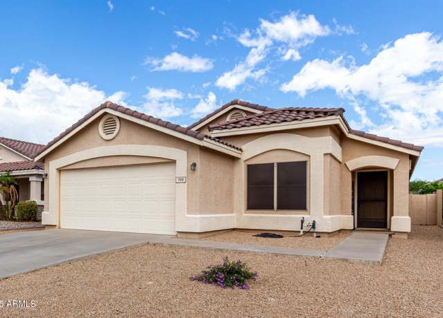 Property at 900 E Saratoga St, Gilbert, AZ 85296, 4 beds, 2 baths