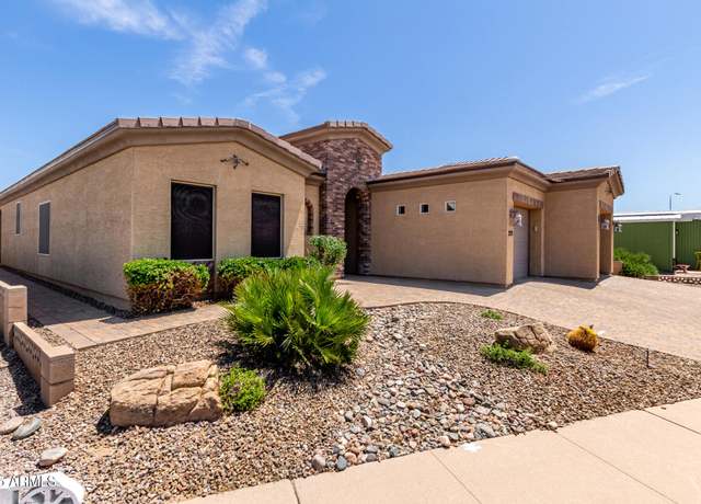 Property at 2111 N Piper Pl, Mesa, AZ 85215, 3 beds, 2.5 baths