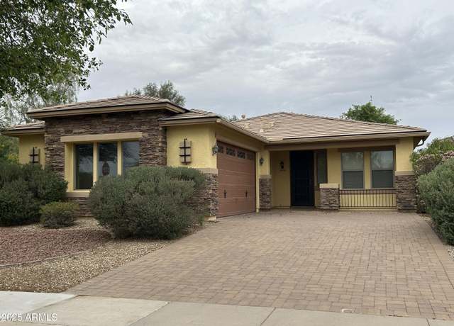 Property at 16528 W Lariat Ln, Surprise, AZ 85387, 3 beds, 2 baths