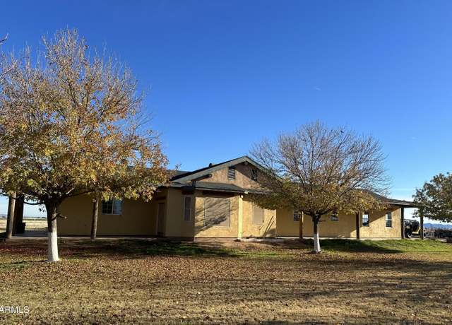 Property at 32025 W Marsh Rd, Casa Grande, AZ 85193, 3 beds, 2 baths