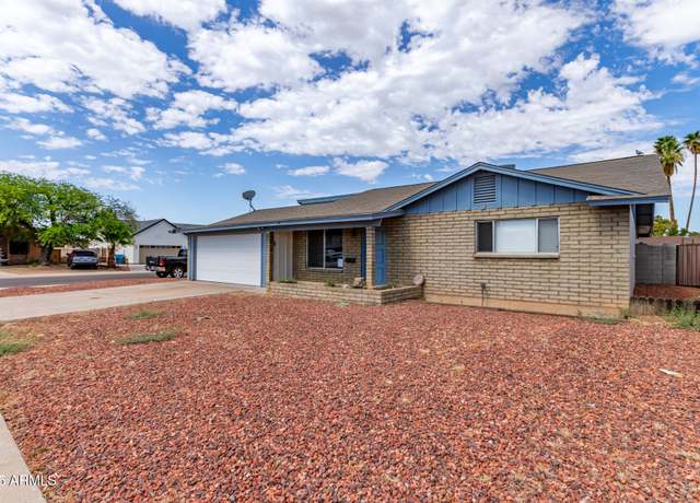 Property at 12020 N 46th Ln, Glendale, AZ 85304, 4 beds, 2.5 baths
