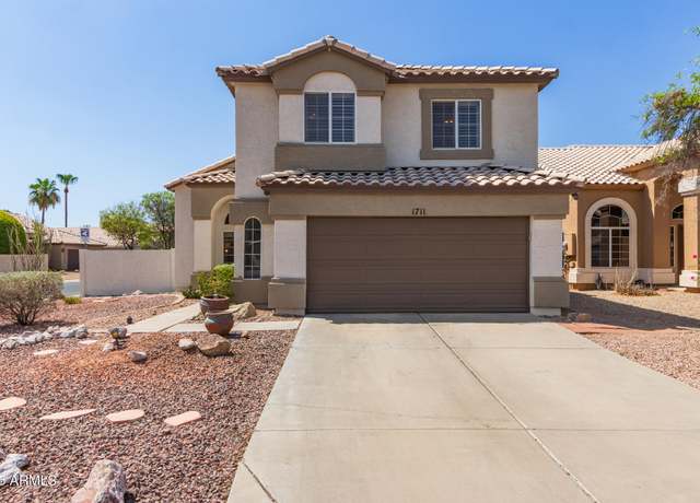 Property at 1711 W Harvard Ave, Gilbert, AZ 85233, 3 beds, 2.5 baths