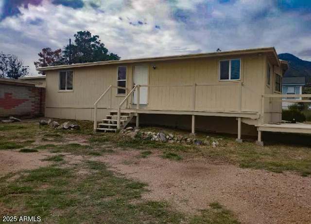 Property at 7256 S Cole Ln, Hereford, AZ 85615, 4 beds, 2 baths