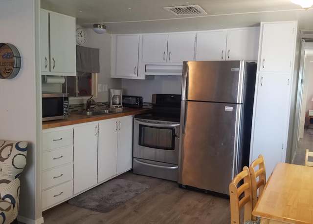 Property at 3605 N Minnesota Ave, Florence, AZ 85132, 2 beds, 1 bath
