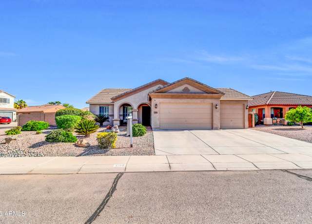 Property at 2189 W Mila Way, San Tan Valley, AZ 85144, 3 beds, 2 baths
