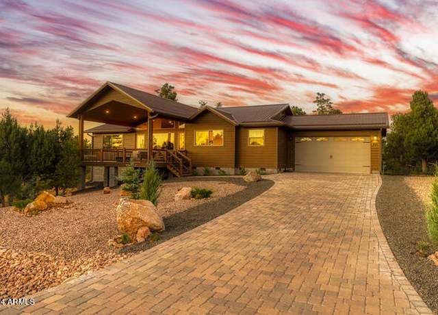 Property at 860 W Snow Creek Trl, Show Low, AZ 85901, 3 beds, 2.5 baths