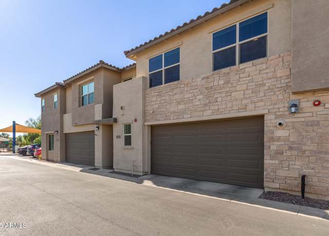 Property at 754 E Harper St #102, Gilbert, AZ 85297, 3 beds, 2.5 baths
