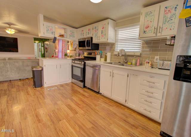 Property at 2683 E Picacho Dr, Casa Grande, AZ 85194, 3 beds, 2 baths