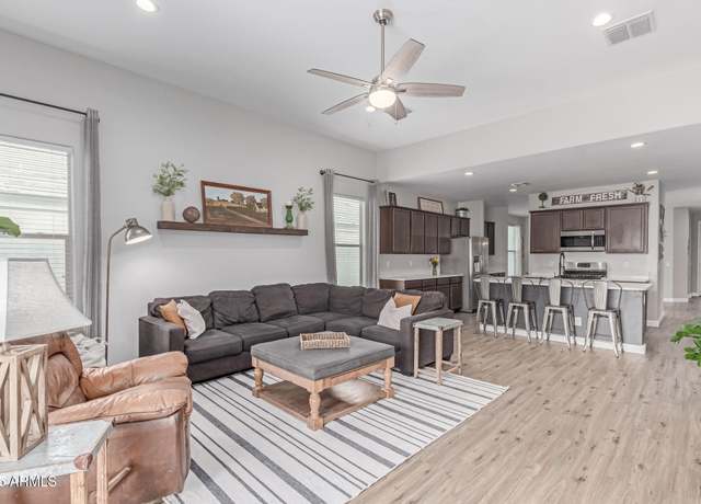 Property at 681 W Belmont Red Trl, San Tan Valley, AZ 85143, 4 beds, 3 baths