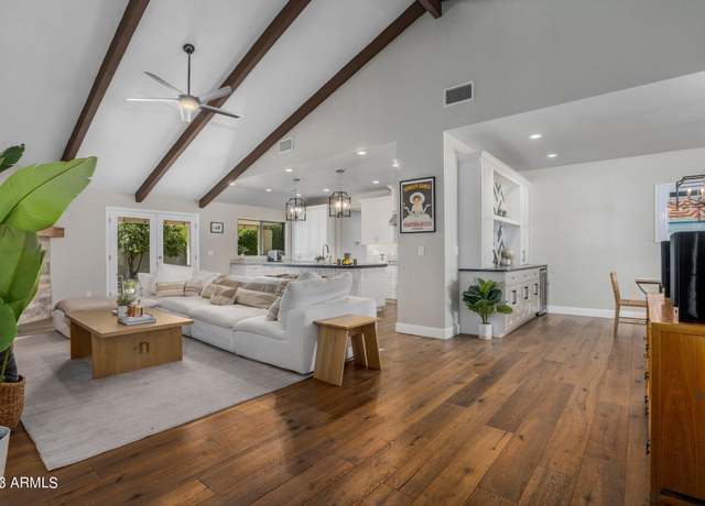 Property at 8343 E Quarterhorse Trl, Scottsdale, AZ 85258, 4 beds, 2.5 baths