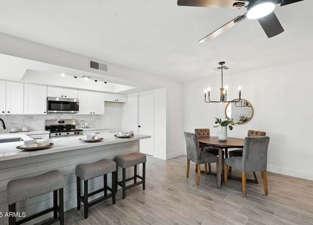 Property at 17225 N 35th St, Phoenix, AZ 85032, 3 beds, 1.75 baths