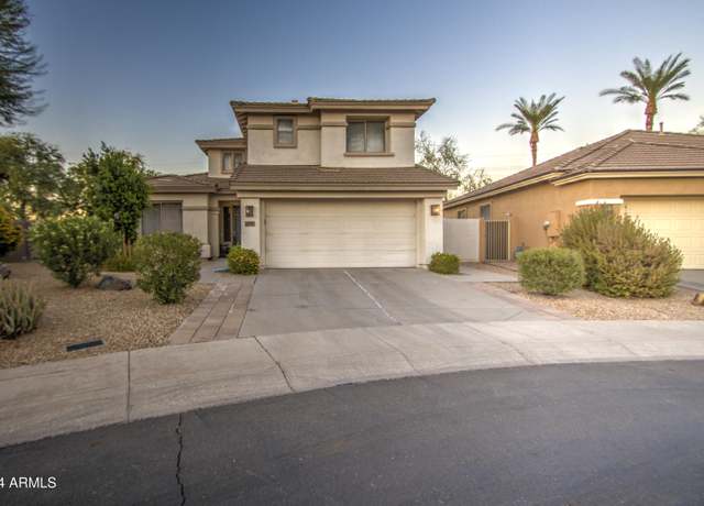 Property at 218 E Sunburst Ln, Tempe, AZ 85284, 4 beds, 2.5 baths