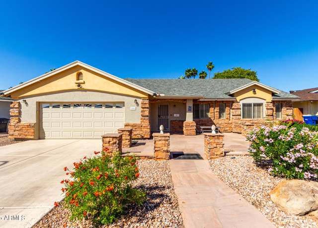 Property at 7002 E Exmoor Dr, Mesa, AZ 85208, 3 beds, 3 baths