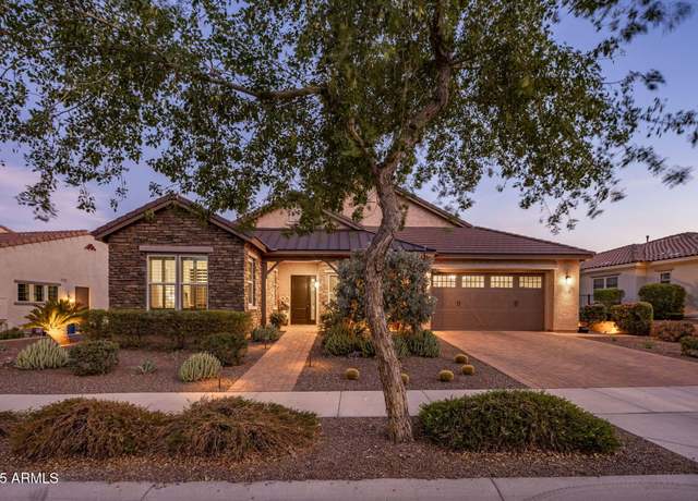 Property at 20819 W Meadowbrook Ave, Buckeye, AZ 85396, 3 beds, 3 baths