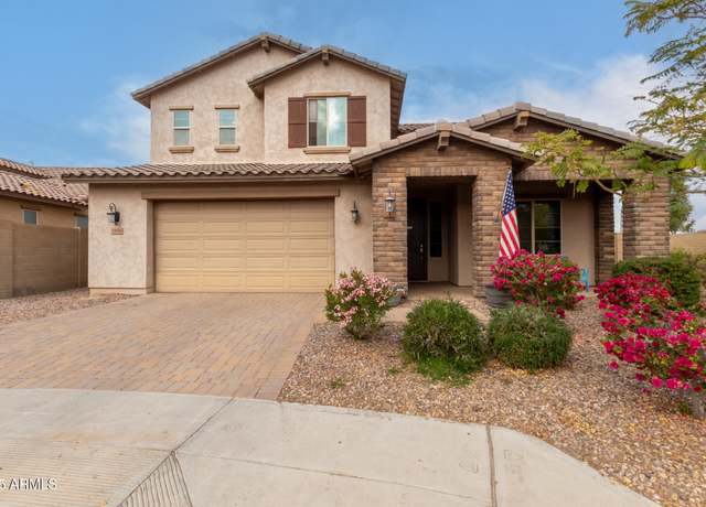Property at 19544 W Lincoln St, Buckeye, AZ 85326, 5 beds, 3 baths