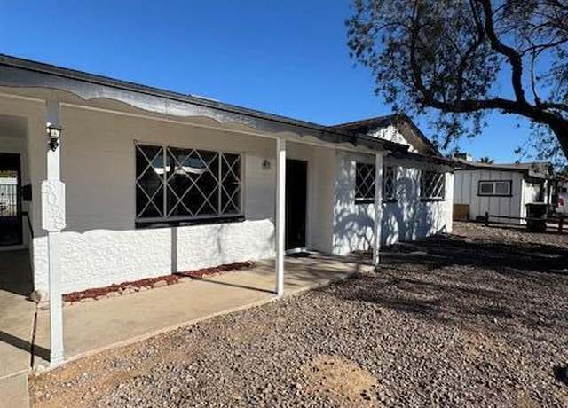Property at 3028 W Bloomfield Rd, Phoenix, AZ 85029, 4 beds, 2 baths