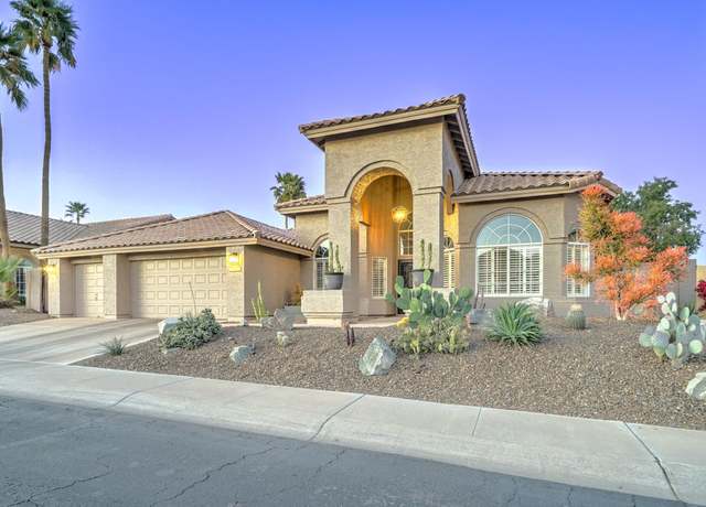 Property at 1414 E Amberwood Dr, Phoenix, AZ 85048, 3 beds, 2 baths