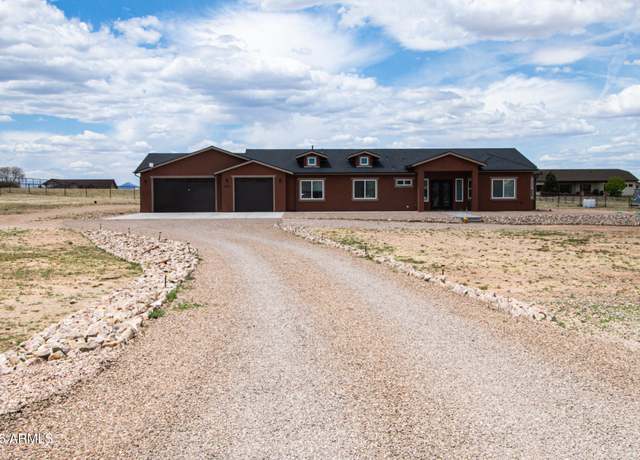Property at 8558 N Grass Valley Ln, Prescott Valley, AZ 86315, 4 beds, 3 baths