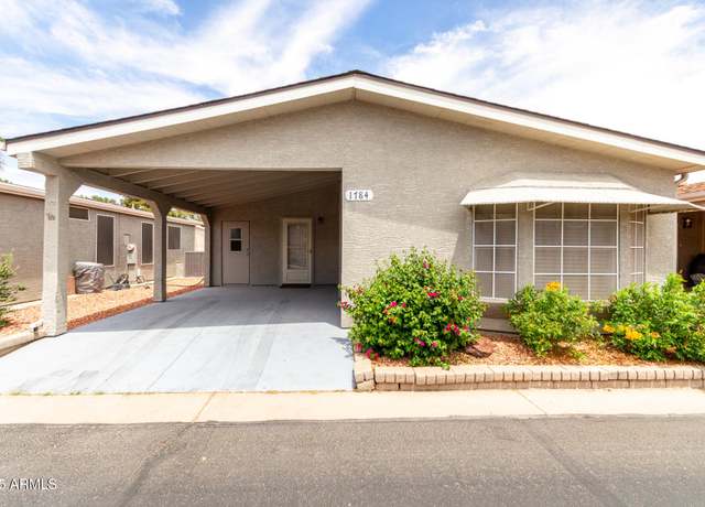 Property at 1784 E Torrey Pines Ln, Chandler, AZ 85249, 2 beds, 2 baths