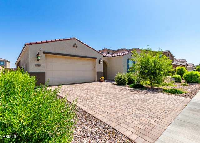 Property at 12204 W Parkway Ln, Avondale, AZ 85323, 5 beds, 3 baths