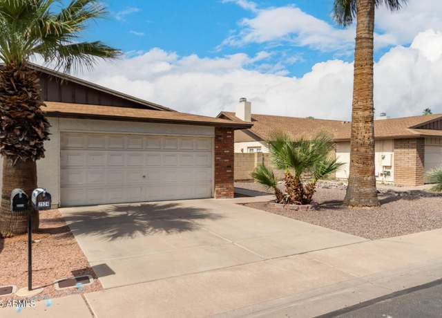 Property at 2524 W Kiva Ave, Mesa, AZ 85202, 3 beds, 2 baths