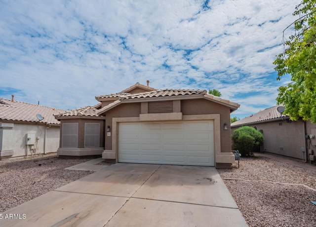 Property at 165 S Quartz St, Gilbert, AZ 85296, 3 beds, 2 baths