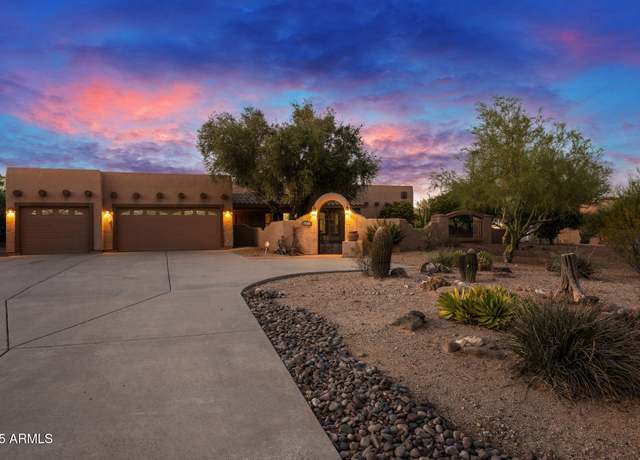 Property at 2070 W Bromm Ln, Wickenburg, AZ 85390, 3 beds, 2 baths