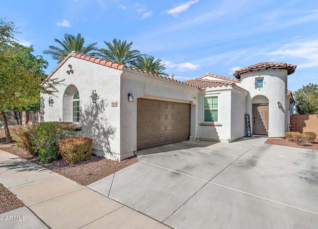 Property at 7936 S 7th Way, Phoenix, AZ 85042, 3 beds, 2 baths