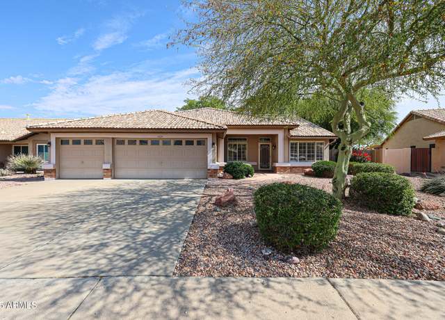 Property at 11034 W Sierra Pinta Dr, Peoria, AZ 85373, 2 beds, 2 baths