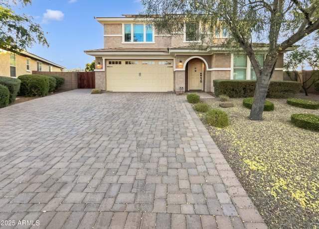 Property at 2522 W Brisa Dr, Phoenix, AZ 85085, 5 beds, 3.5 baths