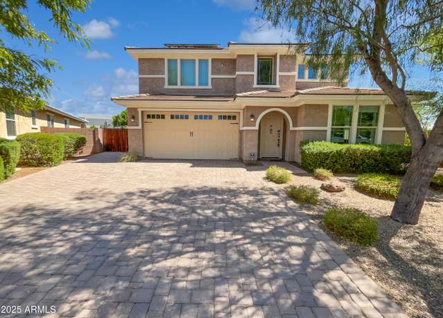 Property at 2522 W Brisa Dr, Phoenix, AZ 85085, 5 beds, 3.5 baths