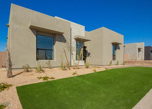 Property at 5724 E Moura Dr, Cave Creek, AZ 85331, 4 beds, 4.5 baths