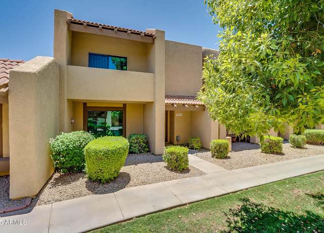Property at 5804 W Gelding Dr, Glendale, AZ 85306, 2 beds, 2.5 baths
