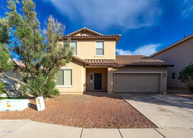 Property at 1315 Paso Robles Ave, Sierra Vista, AZ 85635, 4 beds, 3 baths