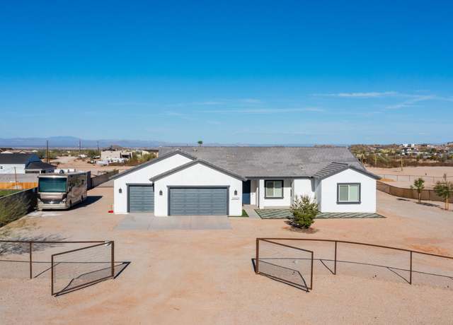 Property at 28621 N Thompson Rd, Queen Creek, AZ 85144, 4 beds, 2.5 baths